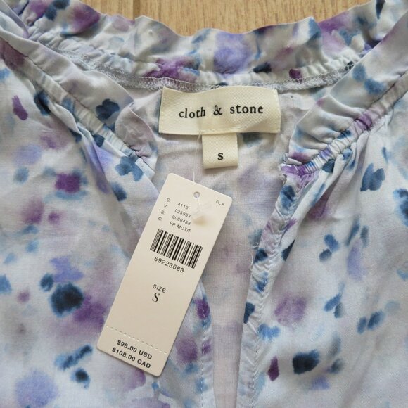 NWT Anthropologie Cloth & Stone Blue Pattern Rayon Button Down Blouse Top Size S - Picture 3 of 8